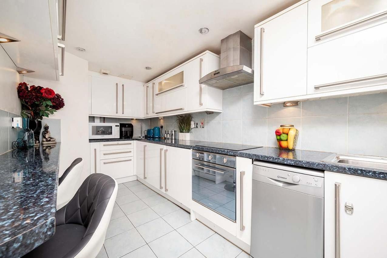 Luxury Flat In Cheslea Prime Location * Londra
